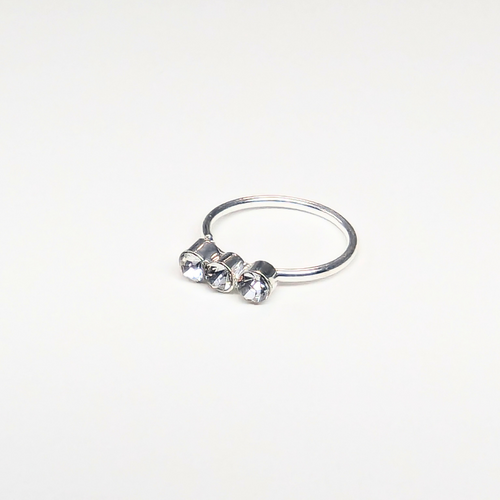 SNHS103 3 CLEAR STONE HOOP SILVER(HOOP) 20pcs 45cent each